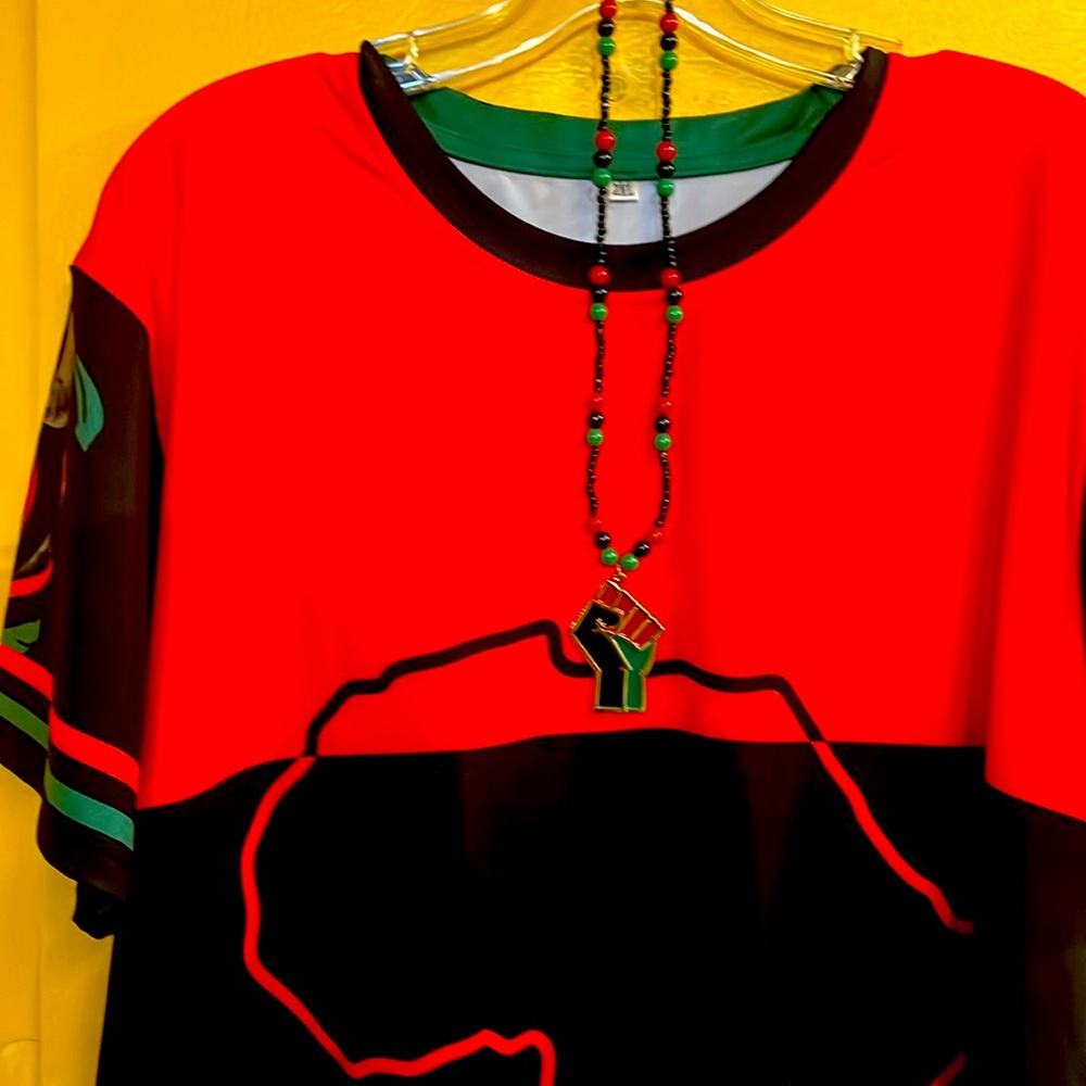 Men’s AFRICA TSHIRT